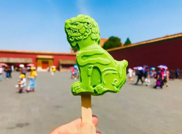 在通往“网红”的道路上,年近600多岁的故宫真的太拼了!2