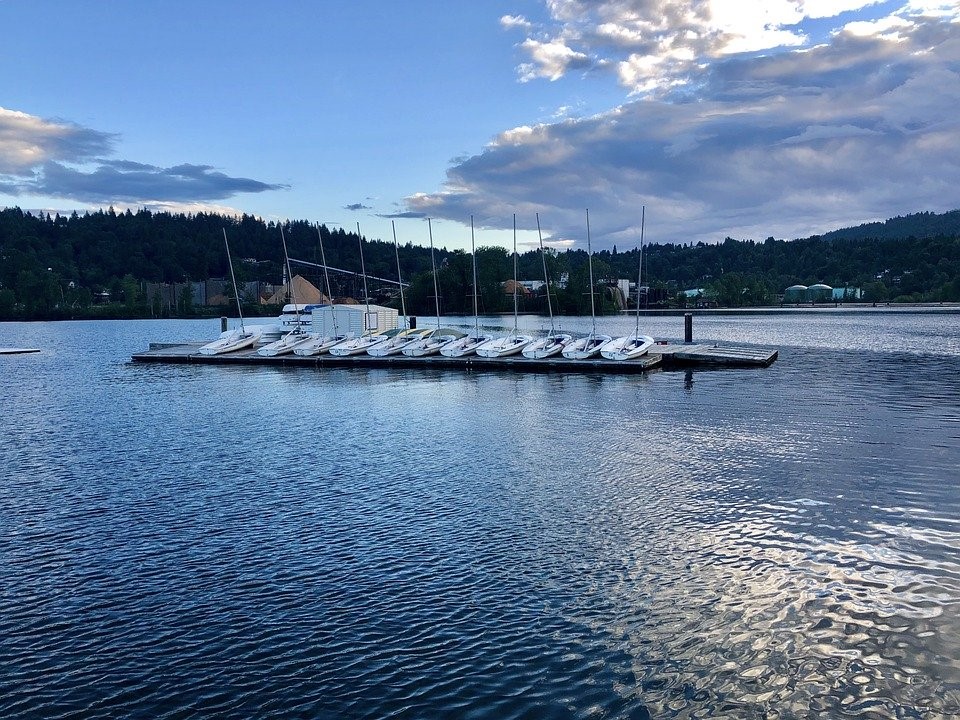 注册加拿大公司的法律要求有哪些?